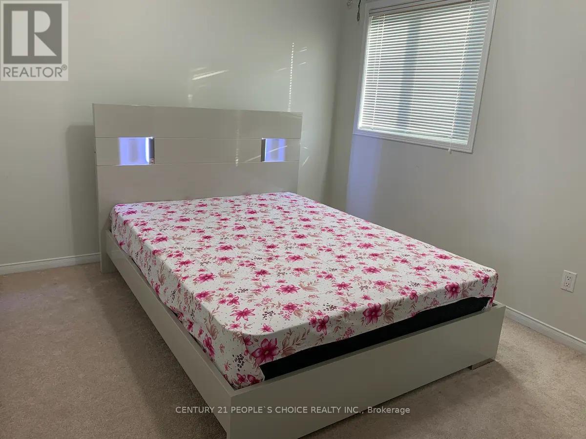 6 Lockwood Road, Brampton, Ontario  L6Y 4S6 - Photo 10 - W12851188