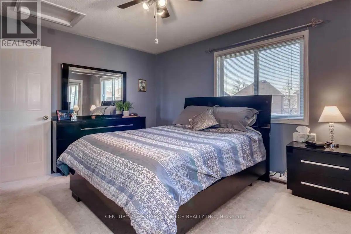 6 Lockwood Road, Brampton, Ontario  L6Y 4S6 - Photo 12 - W12851188