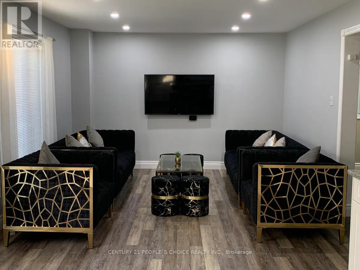 6 Lockwood Road, Brampton, Ontario  L6Y 4S6 - Photo 7 - W12851188