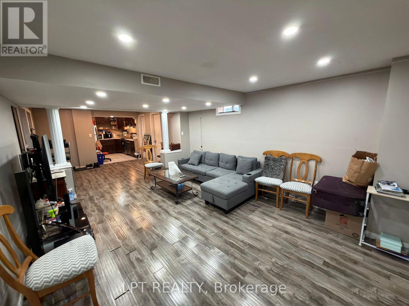 #bsmnt - 31 Denali Crescent, Brampton (Bram East), Ontario  L6P 3X1 - Photo 2 - W12851202