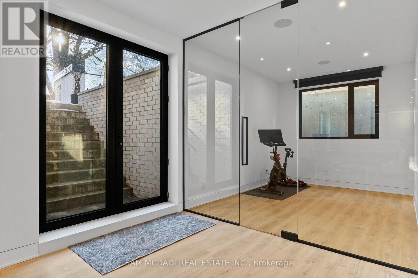 2186 Harcourt Crescent, Mississauga (Lakeview), Ontario  L4Y 1W1 - Photo 43 - W12851210