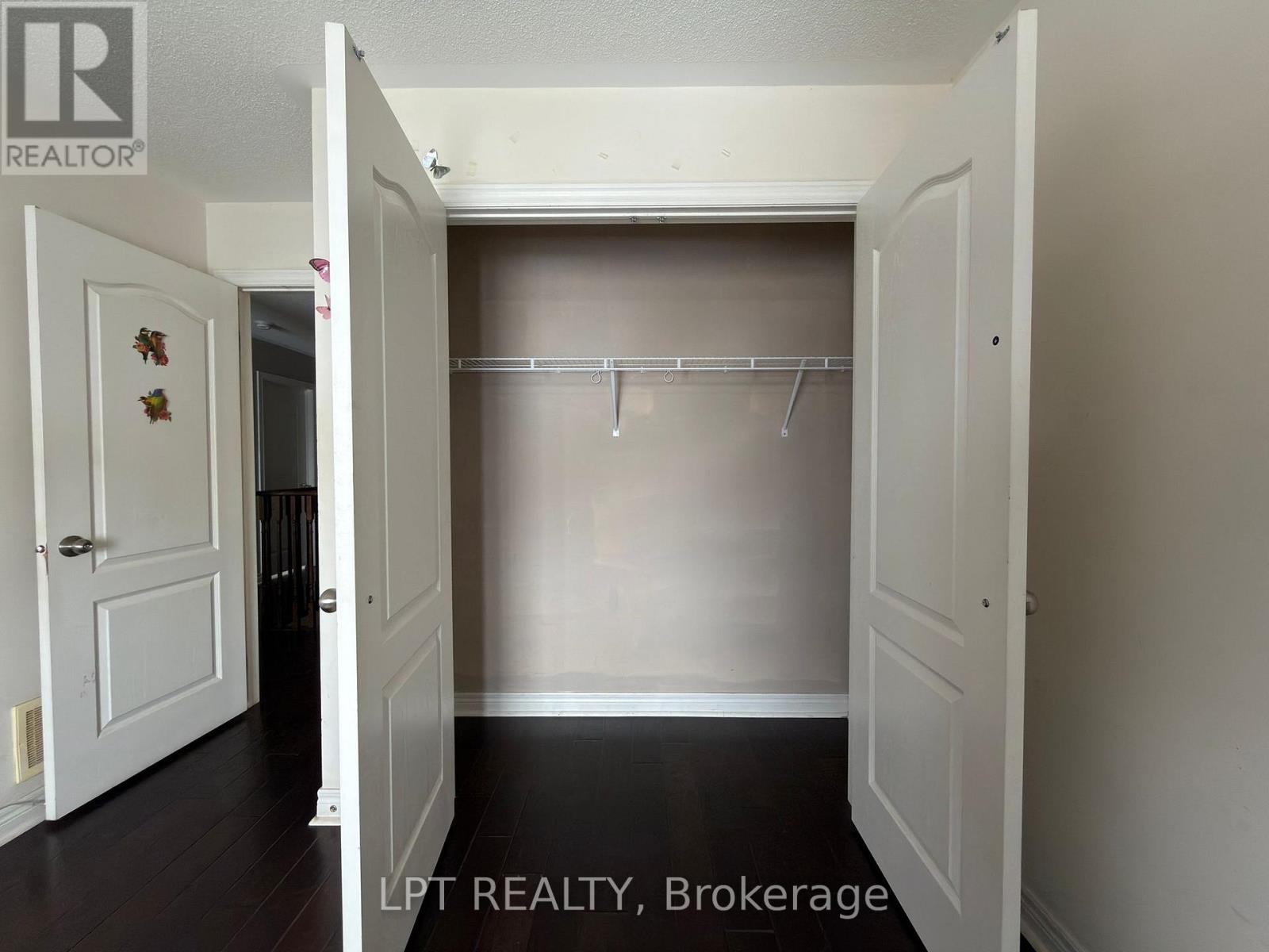 31 Denali Crescent, Brampton (Bram East), Ontario  L6P 3X1 - Photo 12 - W12851330