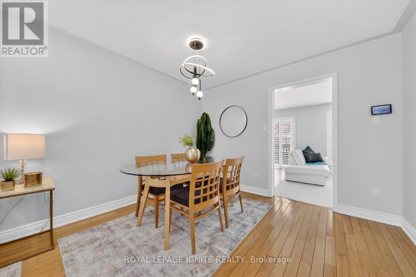 1332 Sagewood Crescent, Oakville (Wt West Oak Trails), Ontario  L6M 4A4 - Photo 14 - W12851344