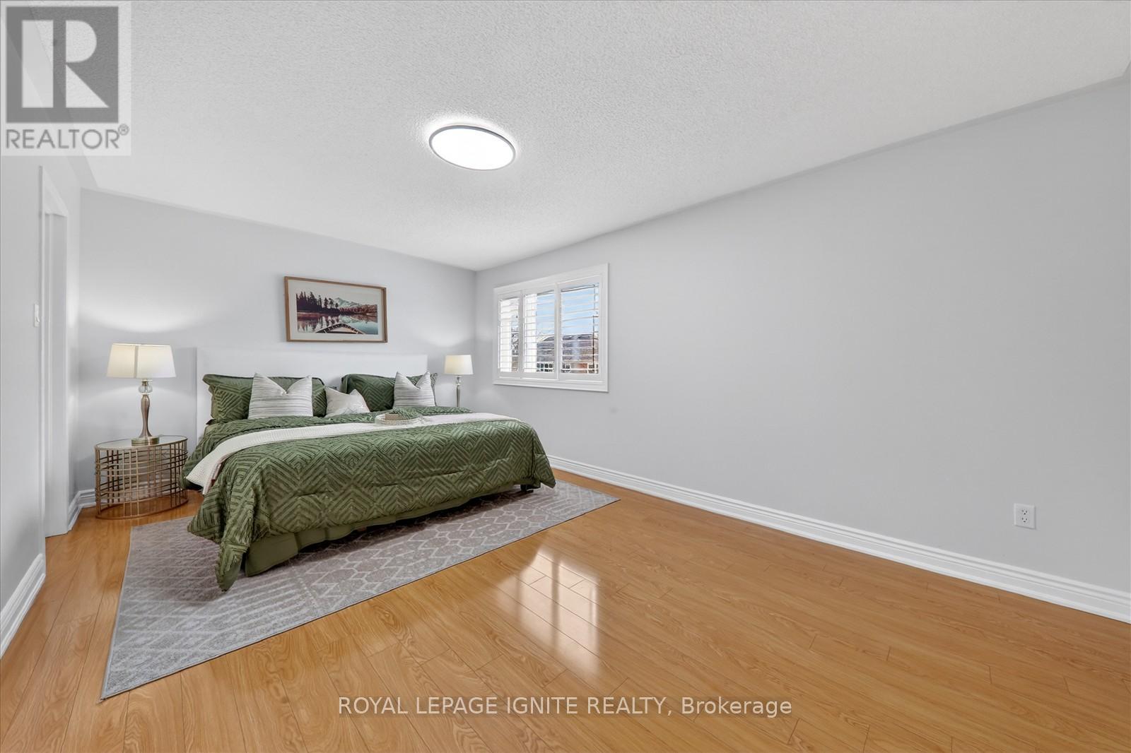 1332 Sagewood Crescent, Oakville (Wt West Oak Trails), Ontario  L6M 4A4 - Photo 31 - W12851344