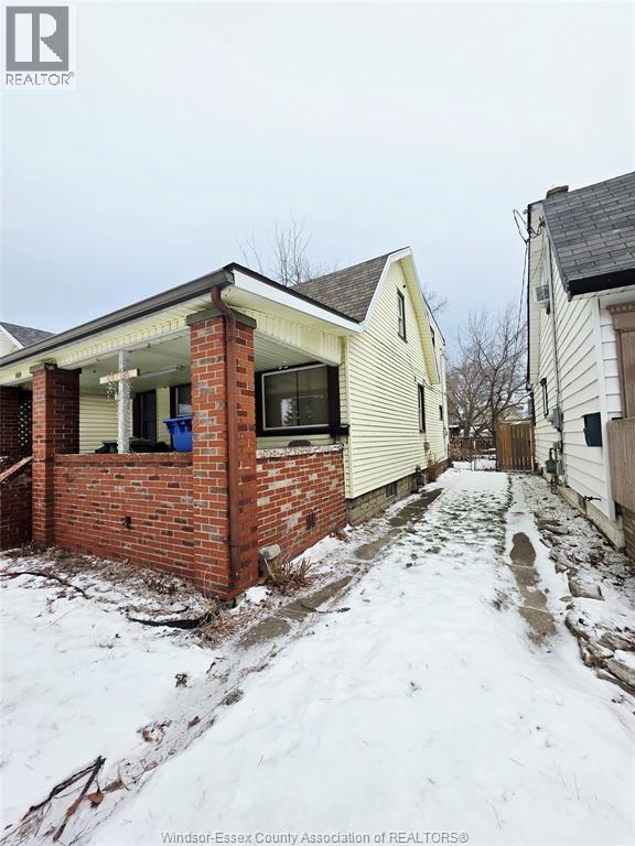 1686 Mercer Street, Windsor, Ontario  N8X 3P7 - Photo 2 - 26004701