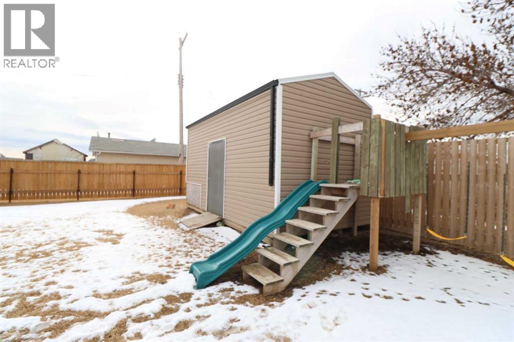 117 Farrar Street, Enchant, Alberta  T0K 0V0 - Photo 19 - A2290700