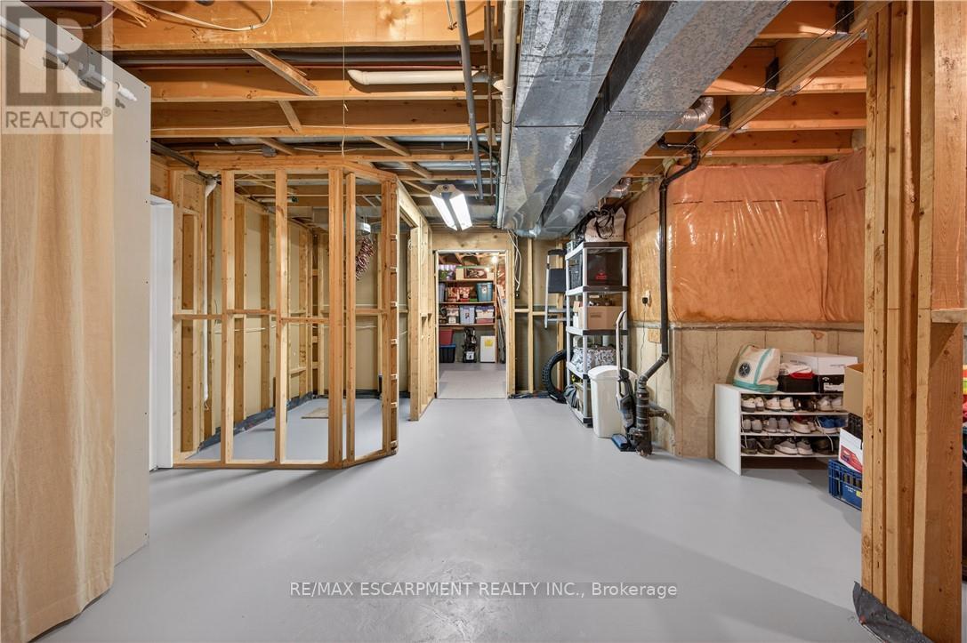 35 Highland Boulevard, Haldimand, Ontario  N3W 1G6 - Photo 30 - X12851090