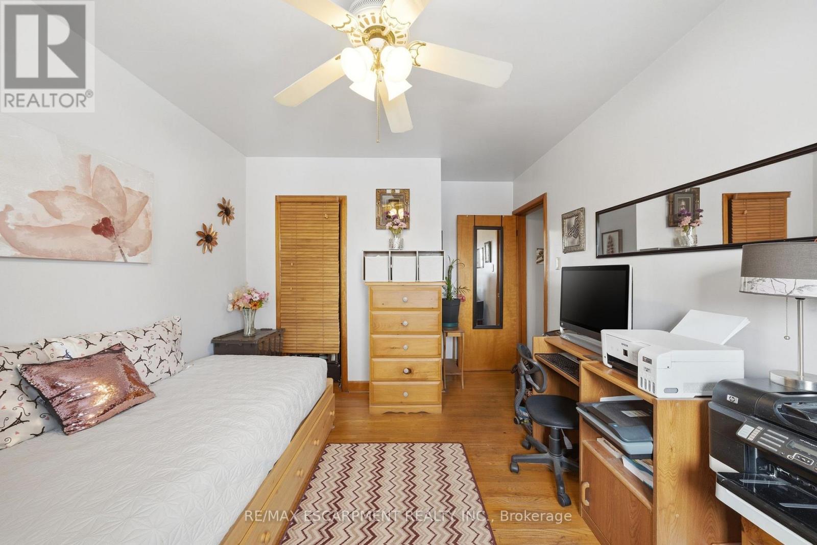 763 Upper Ottawa Street, Hamilton (Huntington), Ontario  L8T 3T8 - Photo 14 - X12851136