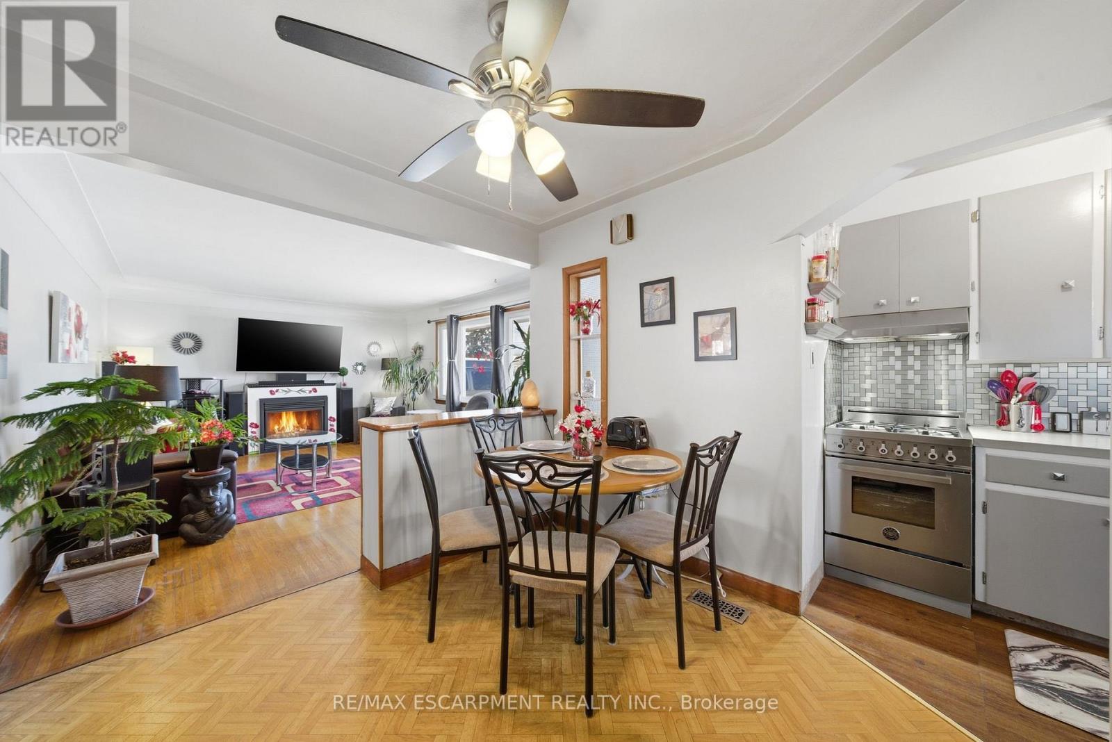 763 Upper Ottawa Street, Hamilton (Huntington), Ontario  L8T 3T8 - Photo 8 - X12851136