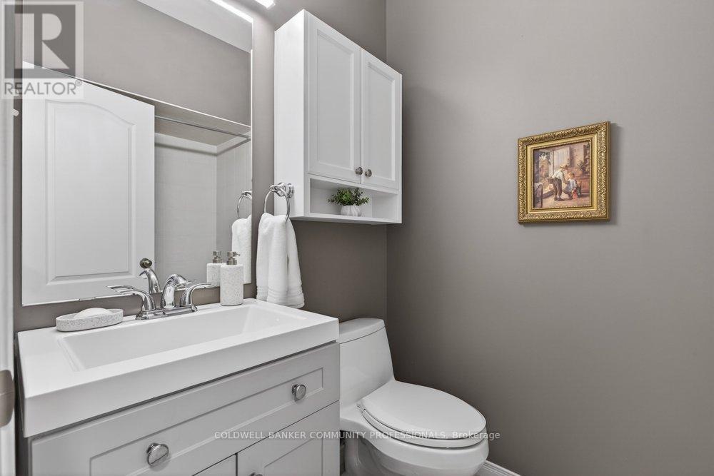 37 Garth Trails Crescent, Hamilton, Ontario  L9B 2X1 - Photo 21 - X12851142