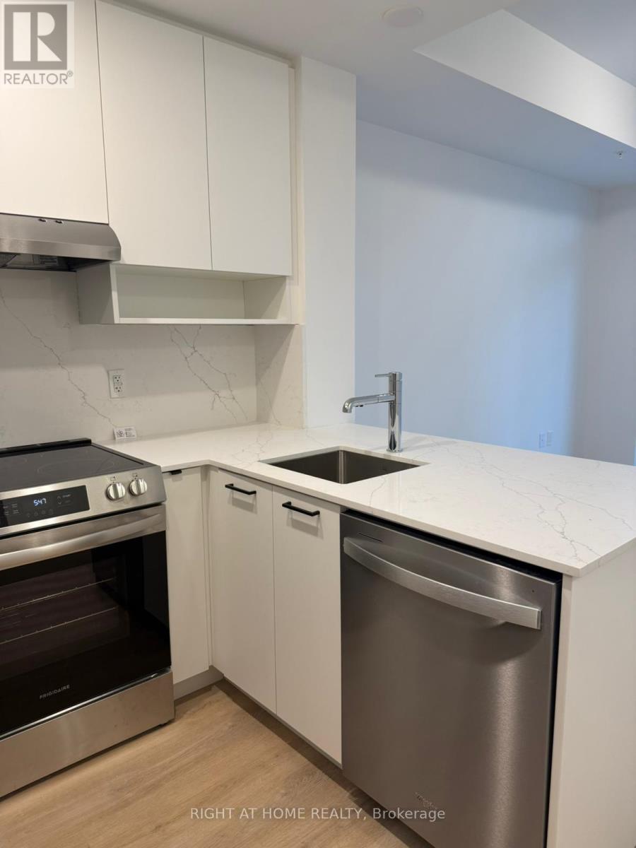 710 - 206 King Street W, Hamilton (Central), Ontario  L8P 1A5 - Photo 13 - X12851158