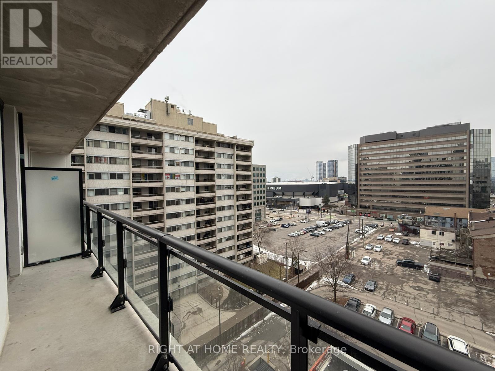 710 - 206 King Street W, Hamilton (Central), Ontario  L8P 1A5 - Photo 23 - X12851158