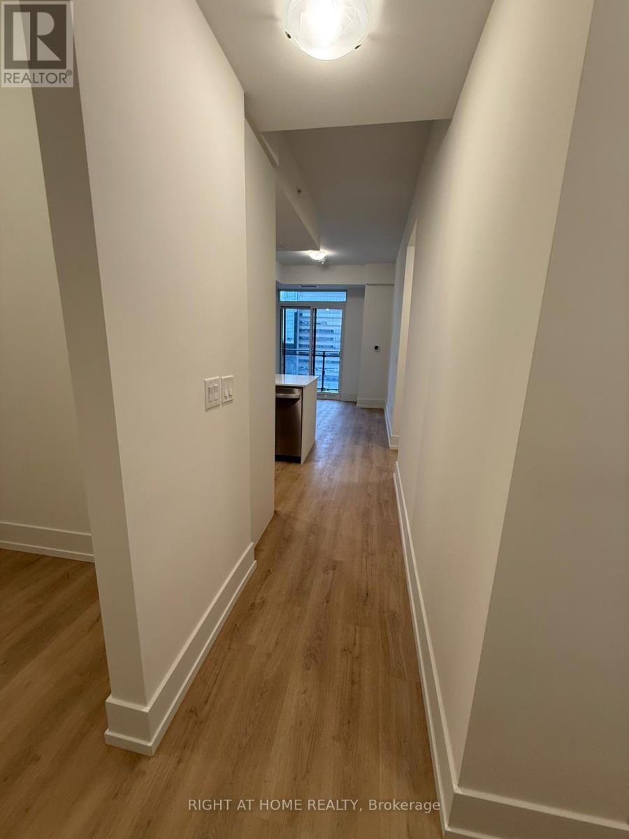 710 - 206 King Street W, Hamilton (Central), Ontario  L8P 1A5 - Photo 6 - X12851158