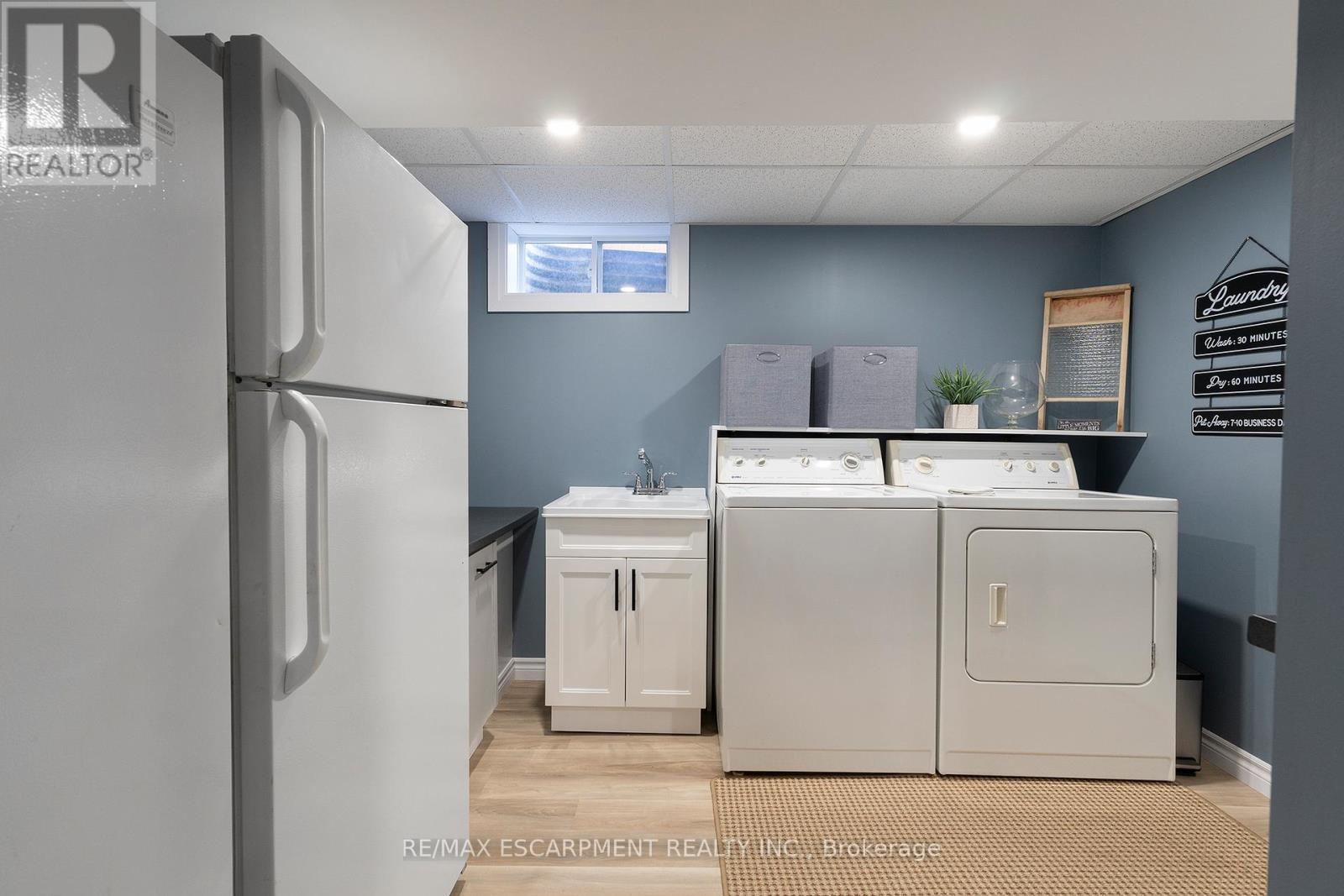 118 Westwood Crescent, Welland, Ontario  L3C 4R3 - Photo 25 - X12851178