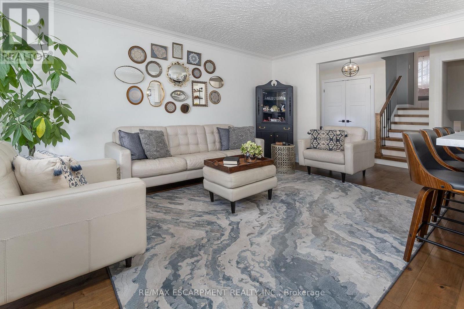 118 Westwood Crescent, Welland, Ontario  L3C 4R3 - Photo 6 - X12851178