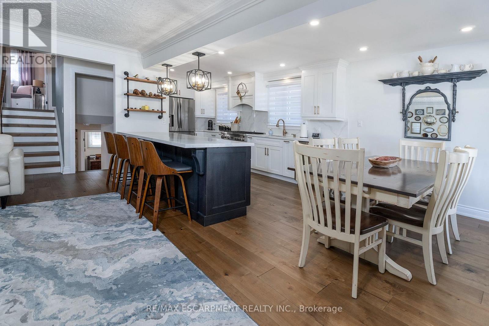 118 Westwood Crescent, Welland, Ontario  L3C 4R3 - Photo 8 - X12851178