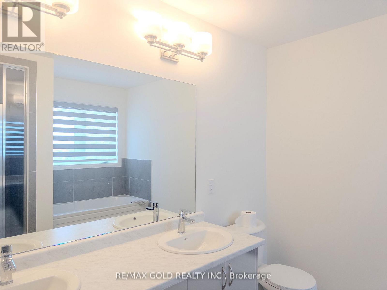 75 George Brier Drive, Brant (Paris), Ontario  N3L 0M2 - Photo 12 - X12851204