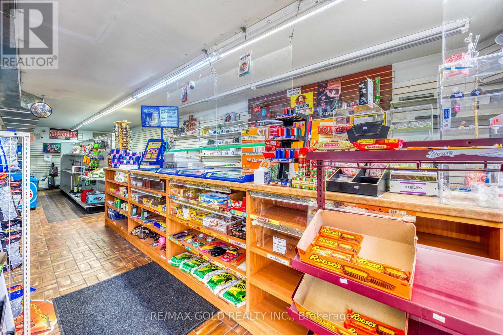 794 London Road, Sarnia, Ontario  N7T 4Y1 - Photo 11 - X12851260