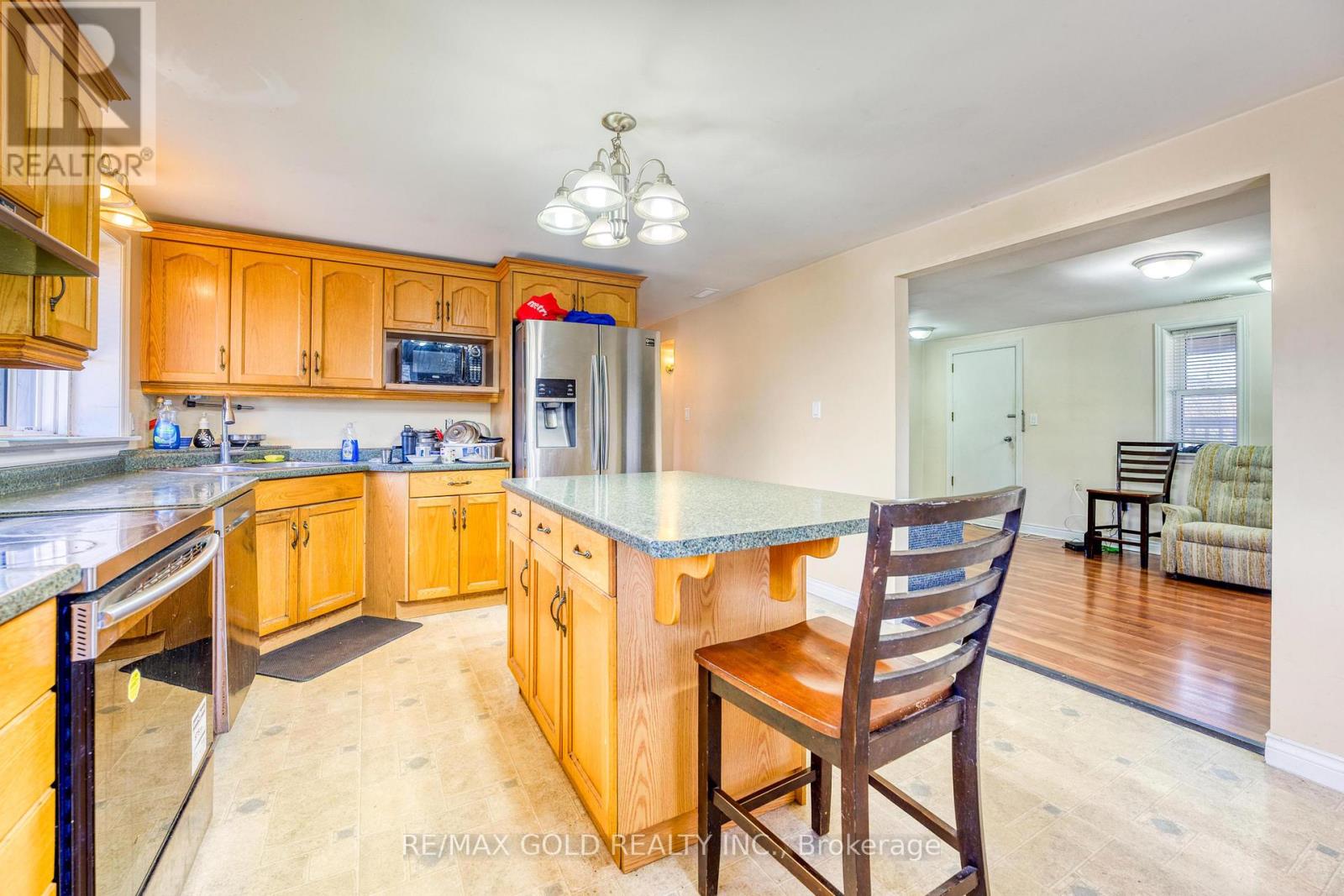 794 London Road, Sarnia, Ontario  N7T 4Y1 - Photo 20 - X12851260