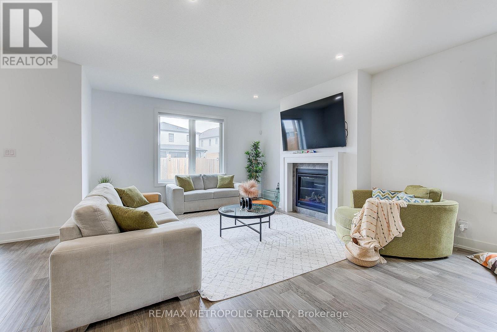 1480 Medway Park Drive, London North (North S), Ontario  N6G 0Z6 - Photo 10 - X12851320