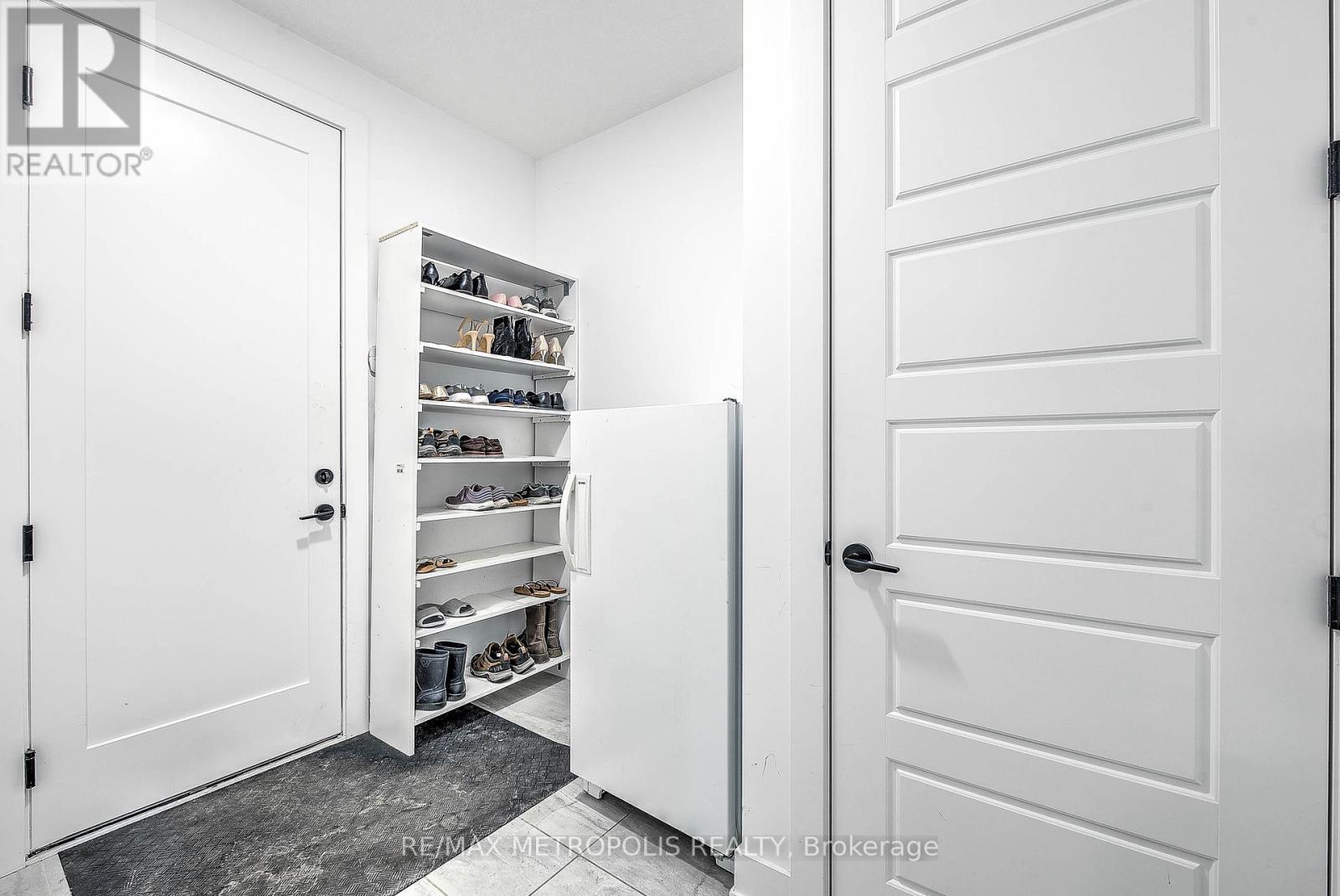 1480 Medway Park Drive, London North (North S), Ontario  N6G 0Z6 - Photo 18 - X12851320