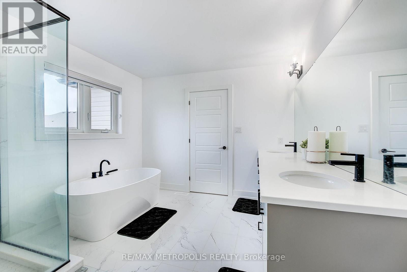 1480 Medway Park Drive, London North (North S), Ontario  N6G 0Z6 - Photo 33 - X12851320