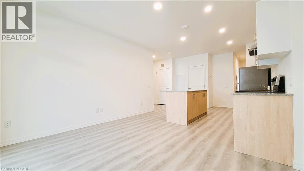 191 Elmira Road Unit# 311, Guelph, Ontario  N1K 0E5 - Photo 3 - 40809244