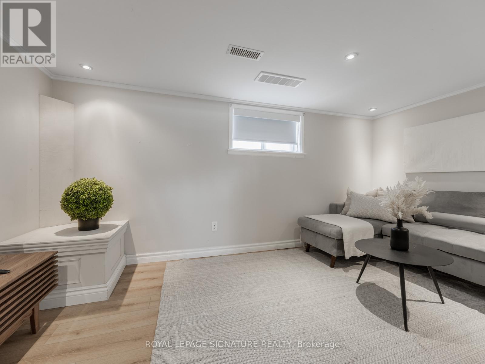 405 Pharmacy Avenue, Toronto, Ontario  M1L 3G5 - Photo 17 - E12849656