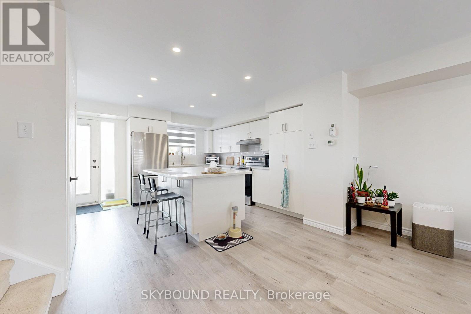 85 - 3088 Eglinton Avenue W, Mississauga, Ontario  L5M 8C5 - Photo 10 - W12846826