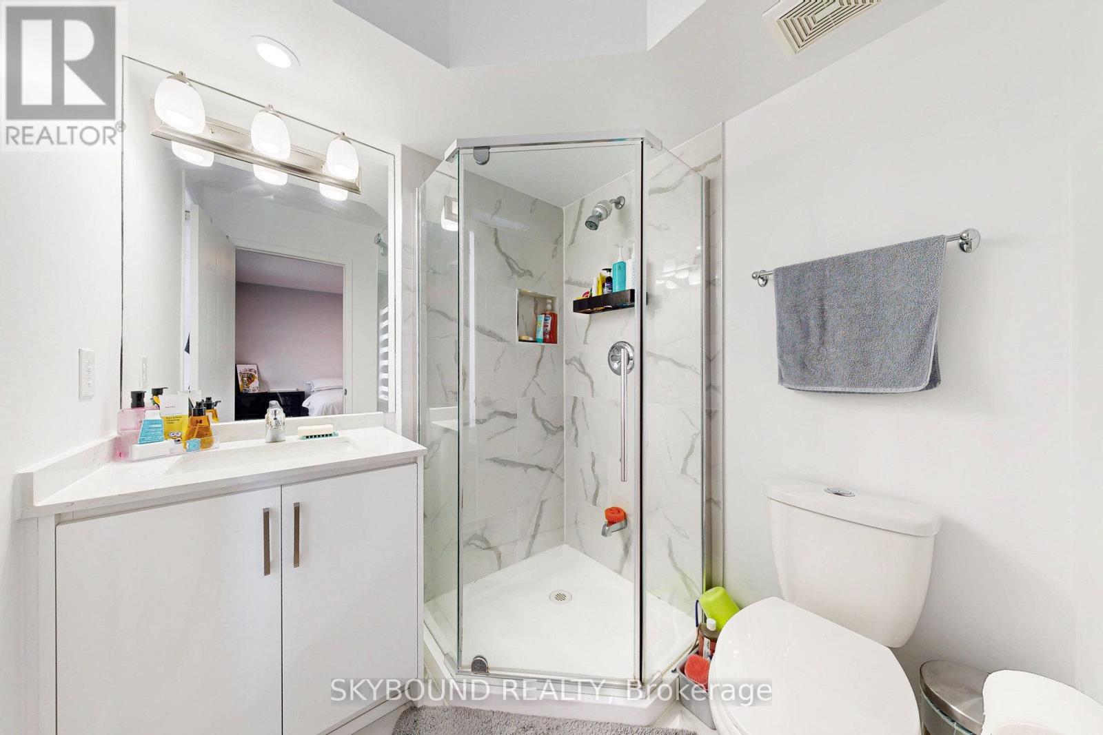 85 - 3088 Eglinton Avenue W, Mississauga, Ontario  L5M 8C5 - Photo 23 - W12846826