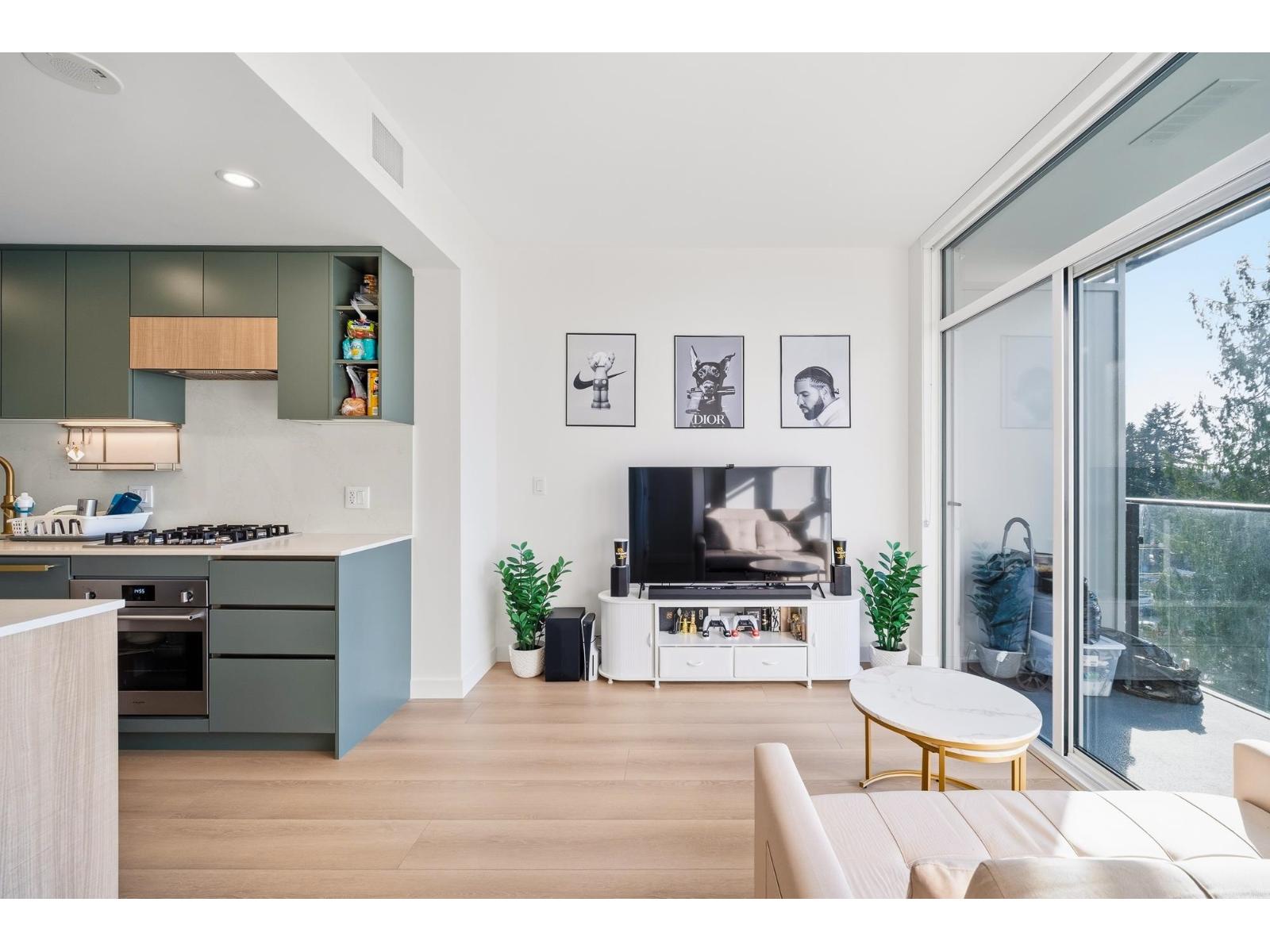 607 13573 98a Avenue, Surrey, British Columbia  V3T 0X1 - Photo 7 - R3094174