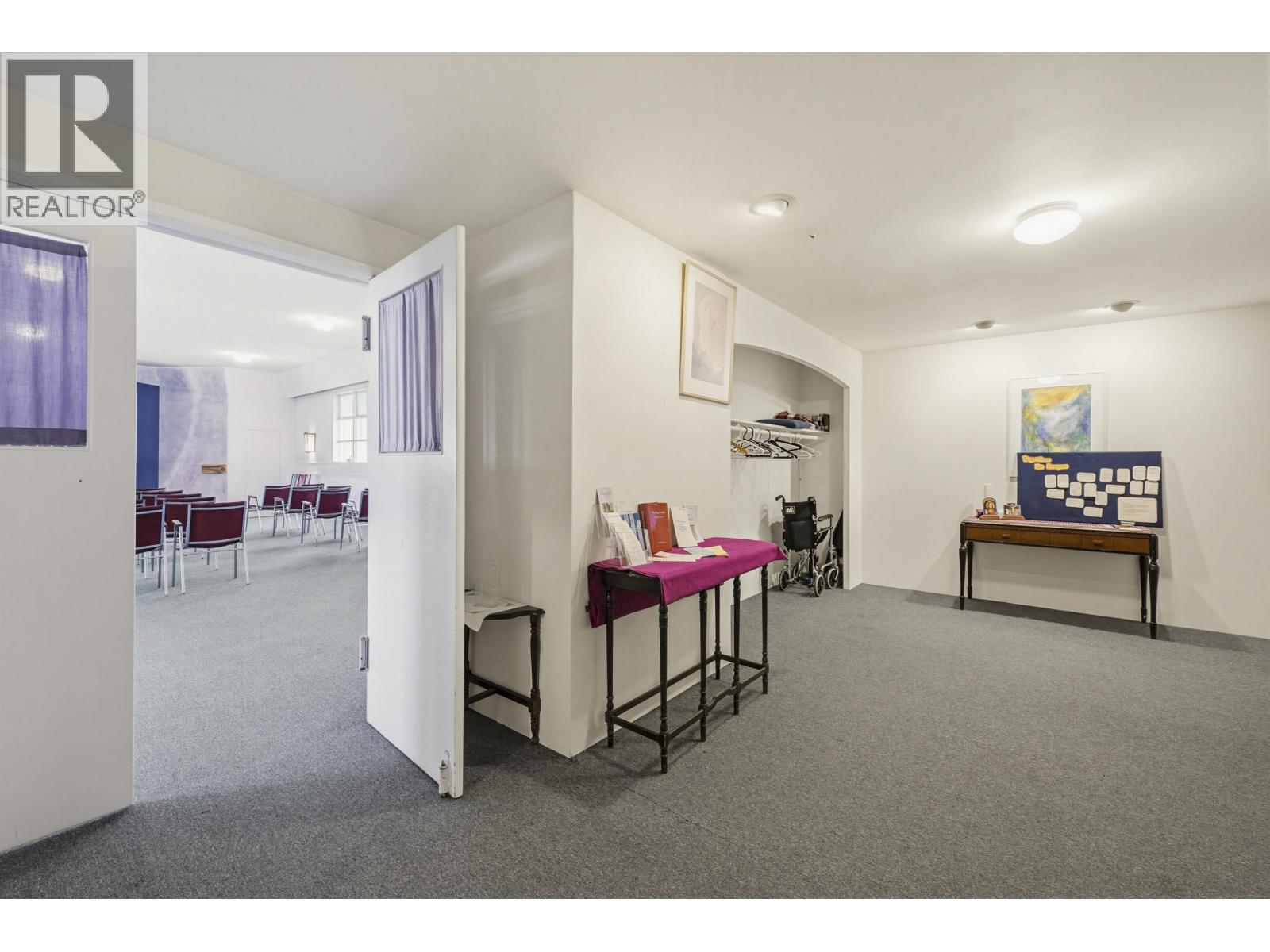 5050 Hastings Street, Burnaby, British Columbia  V5B 1P6 - Photo 3 - C8076622