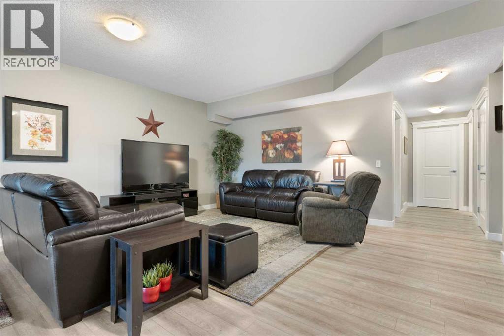 67 Fireside Terrace, Cochrane, Alberta  T4C 2S9 - Photo 32 - A2279448