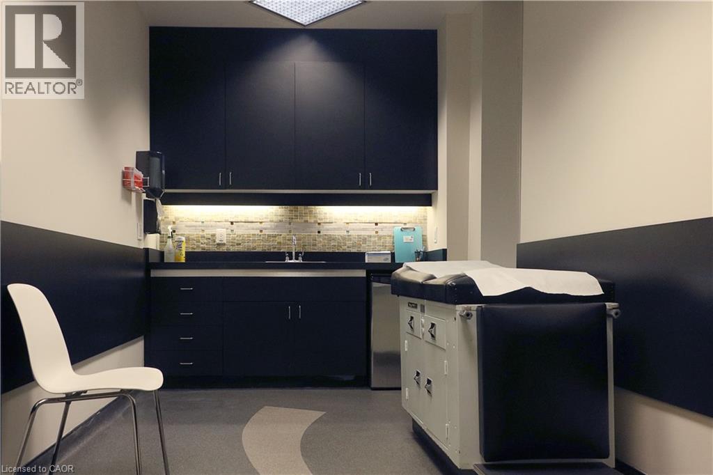 14 Duke Street, Hamilton, Ontario  L8P 1X1 - Photo 12 - 40809079