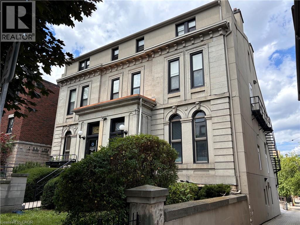 14 Duke Street, Hamilton, Ontario  L8P 1X1 - Photo 2 - 40809079