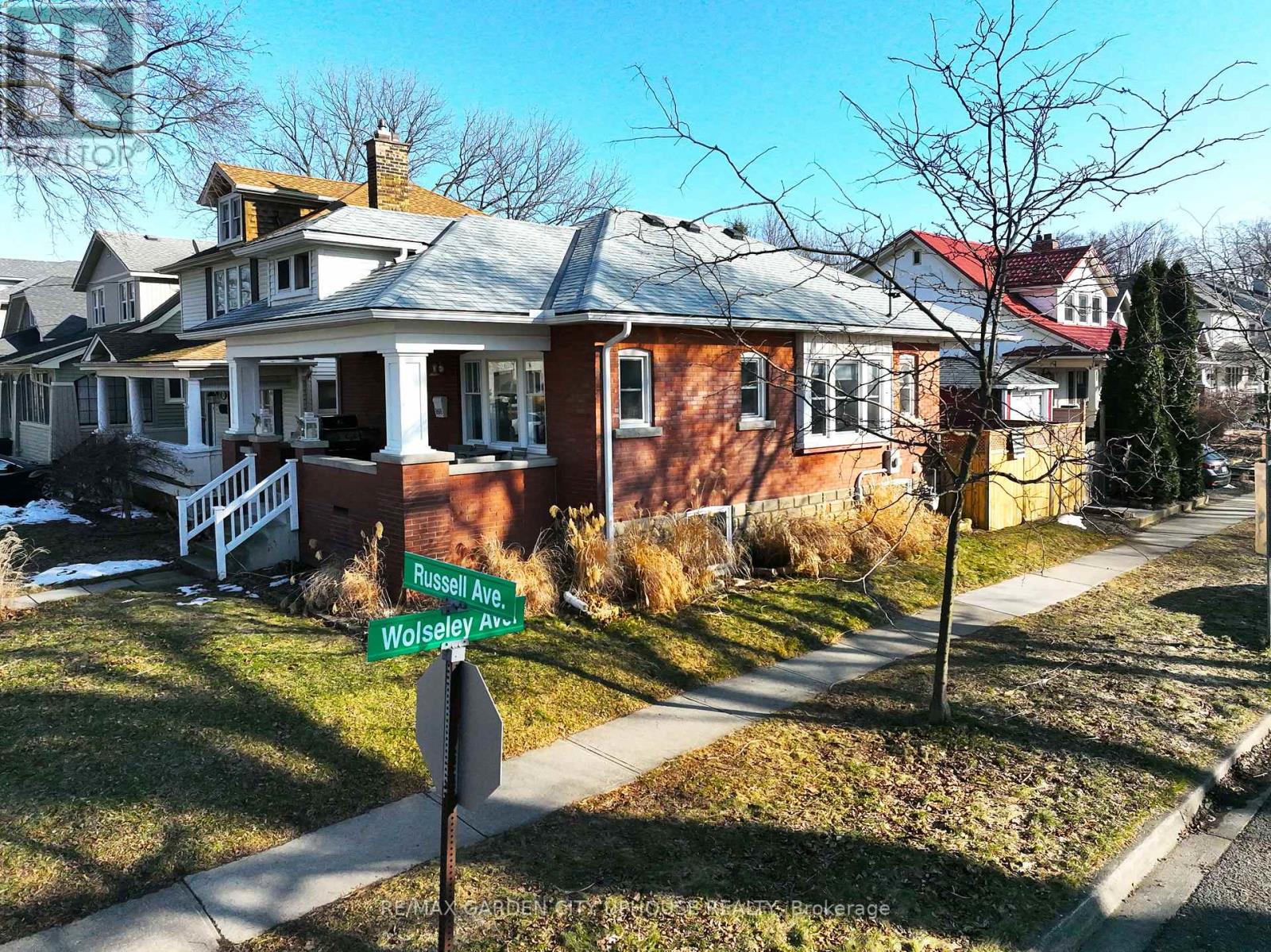 168 RUSSELL AVENUE, St. Catharines, Ontario