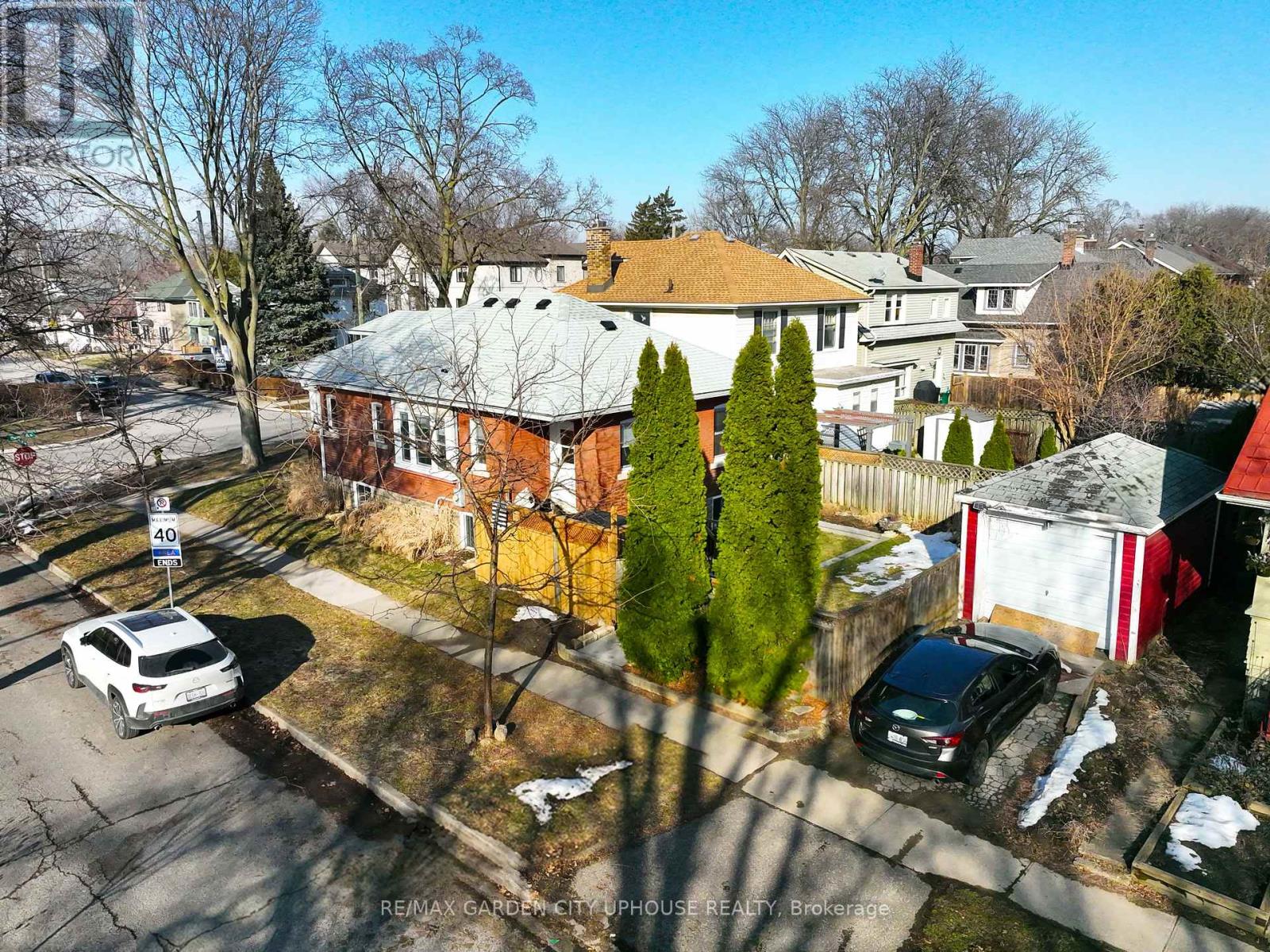 168 Russell Avenue, St. Catharines, Ontario  L2R 1W6 - Photo 12 - X12582862