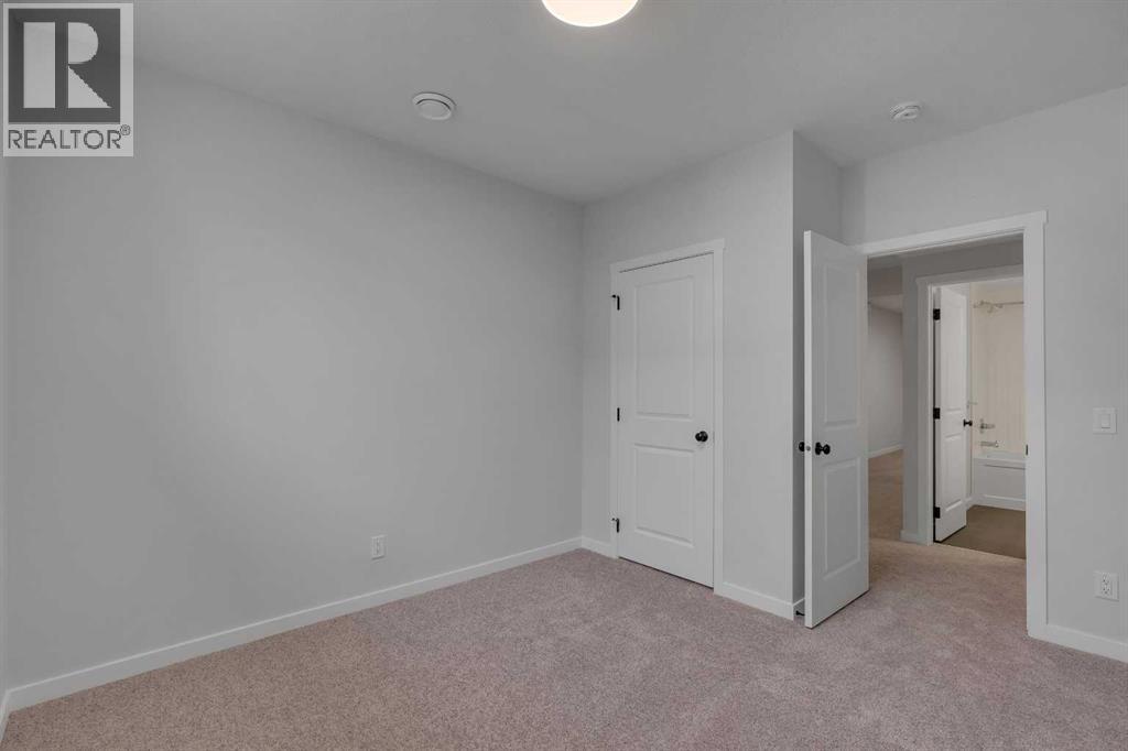 63 Bartlett Crescent Se, Calgary, Alberta  T3M 2N8 - Photo 32 - A2290354