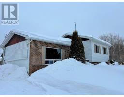 31 Brooks ST, Manitouwadge, Ontario