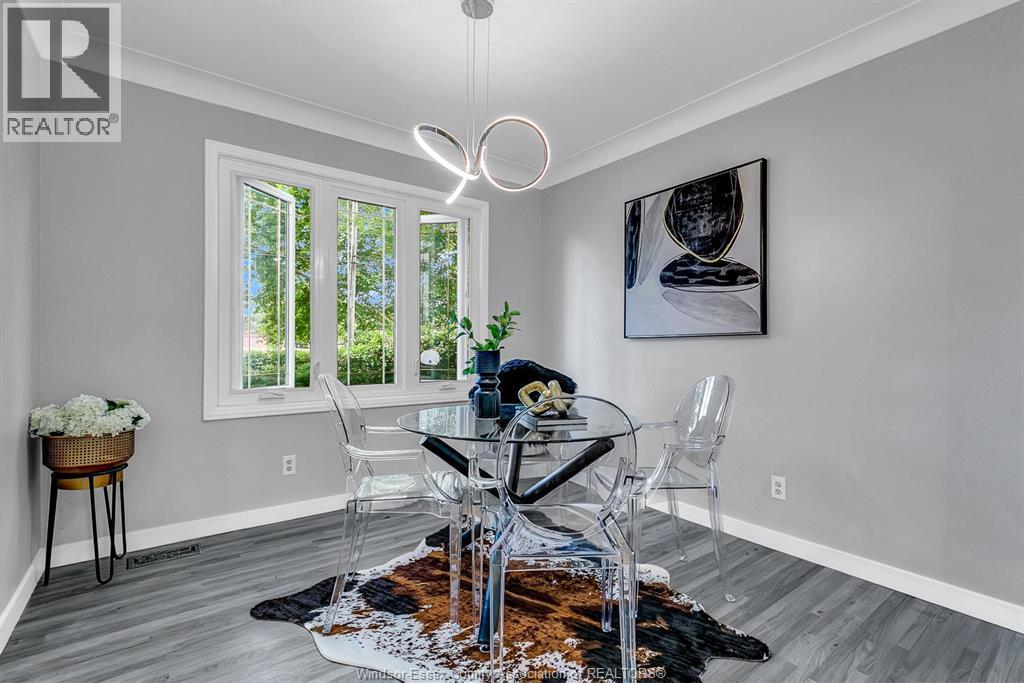 2631 Columbia Court, Windsor, Ontario  N9E 1B2 - Photo 11 - 26004700