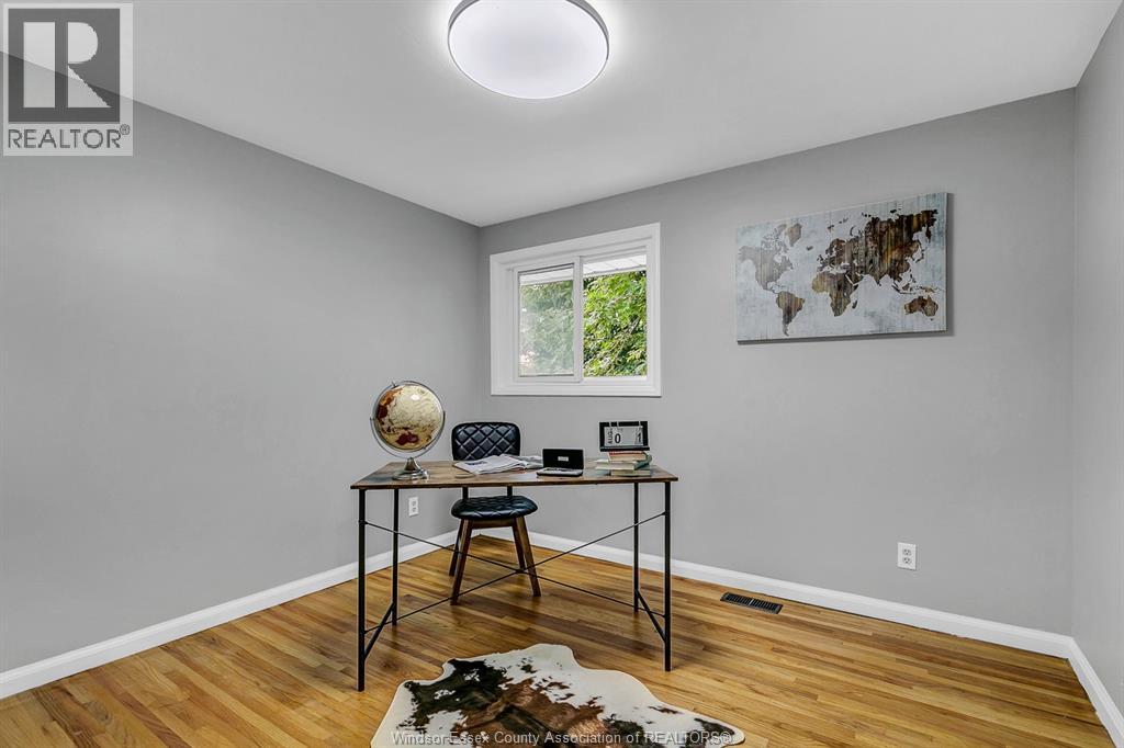 2631 Columbia Court, Windsor, Ontario  N9E 1B2 - Photo 20 - 26004700