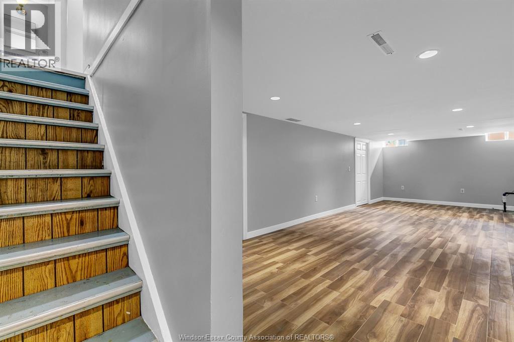 2631 Columbia Court, Windsor, Ontario  N9E 1B2 - Photo 22 - 26004700