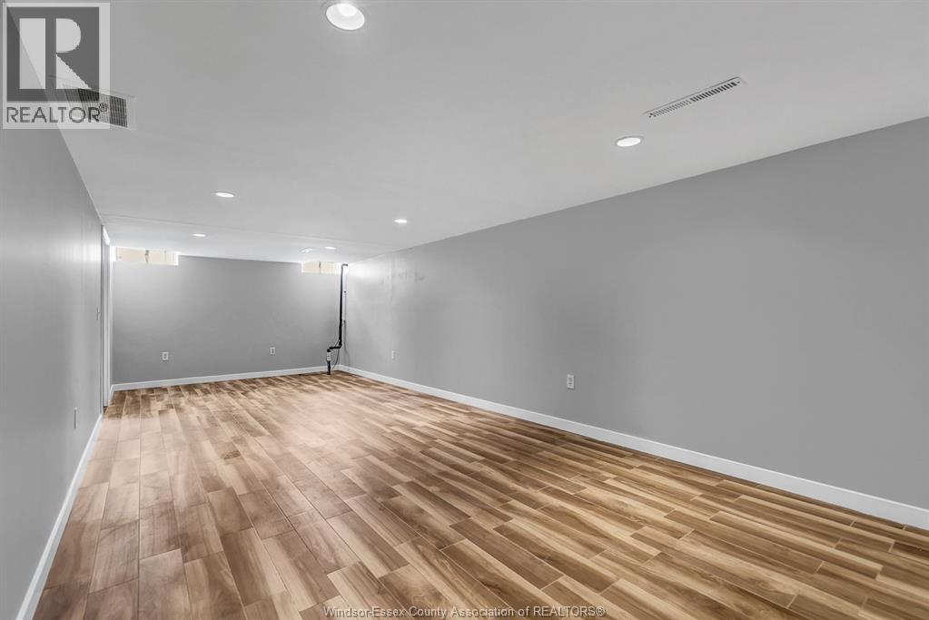 2631 Columbia Court, Windsor, Ontario  N9E 1B2 - Photo 26 - 26004700