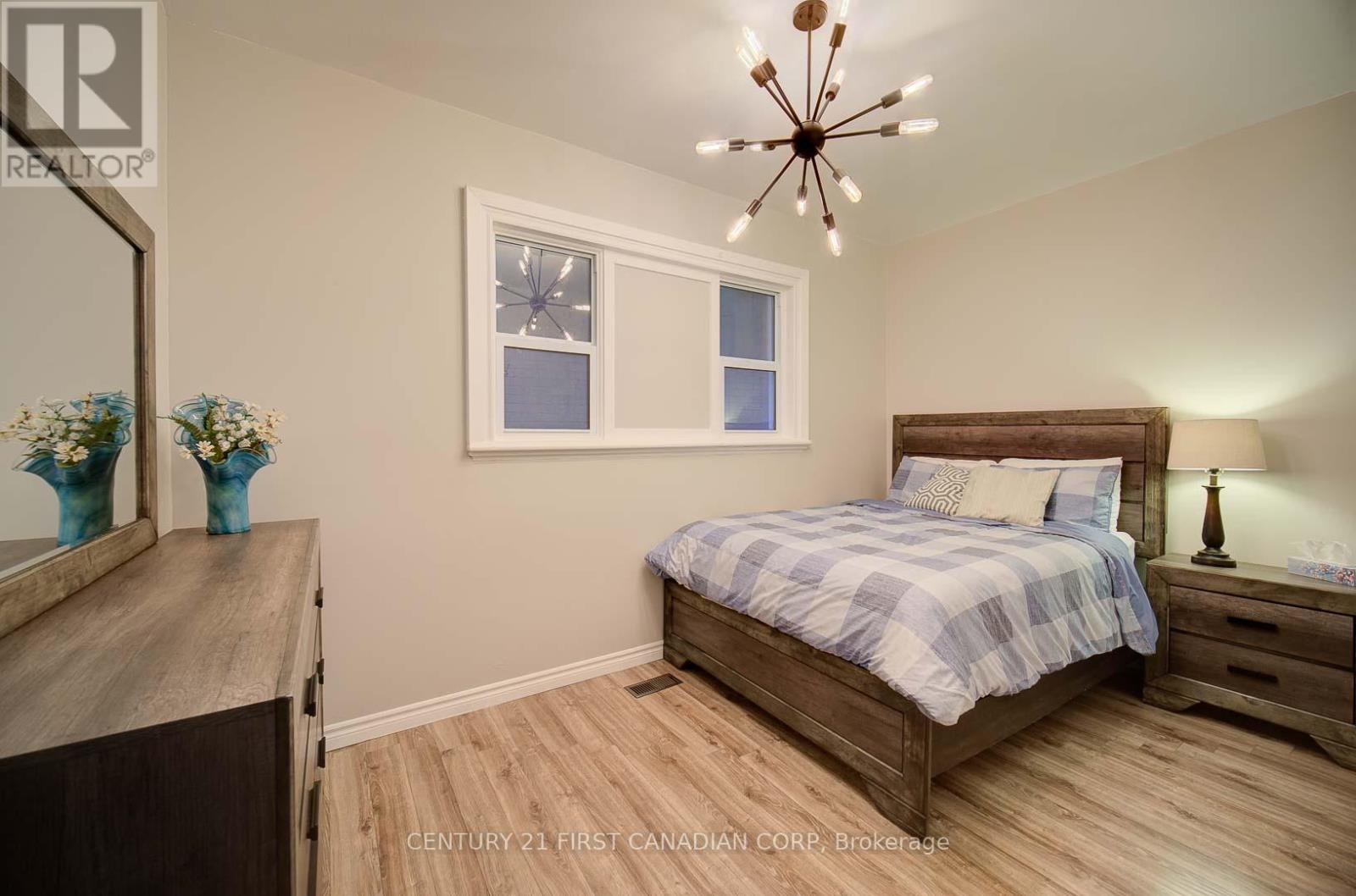 Lower - 425 English Street, London East, Ontario  N5W 3T4 - Photo 6 - X12851336