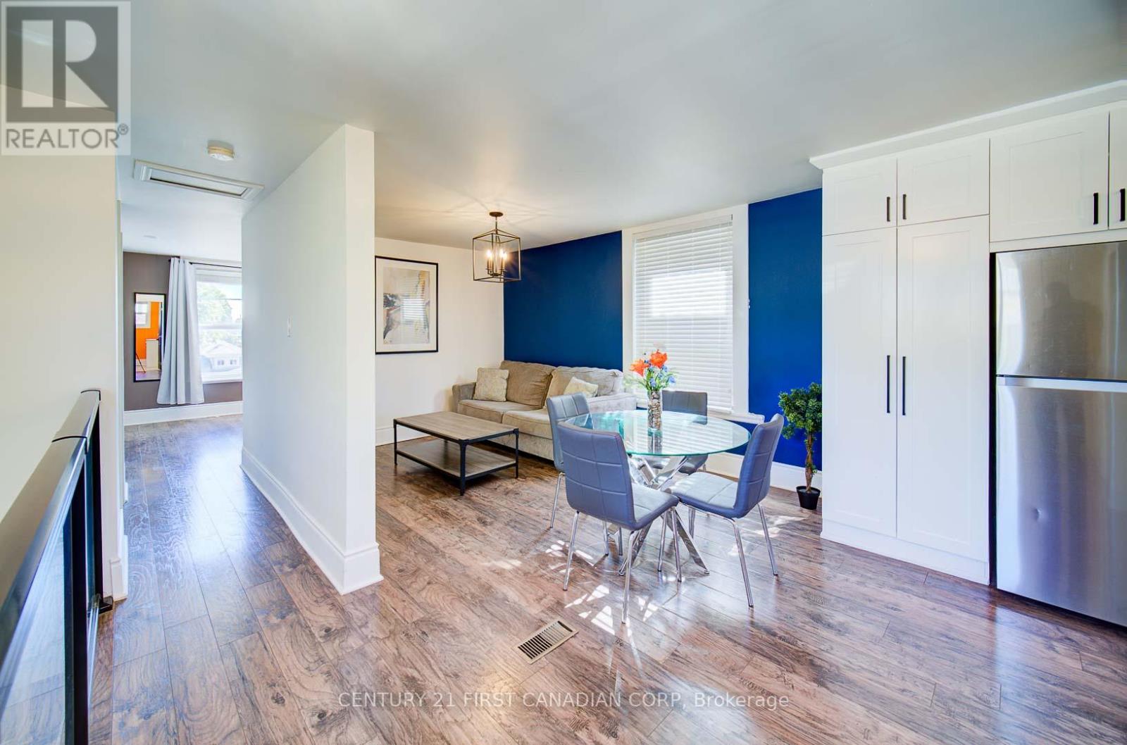 Upper - 425 English Street, London East, Ontario  N5W 3T4 - Photo 2 - X12851338