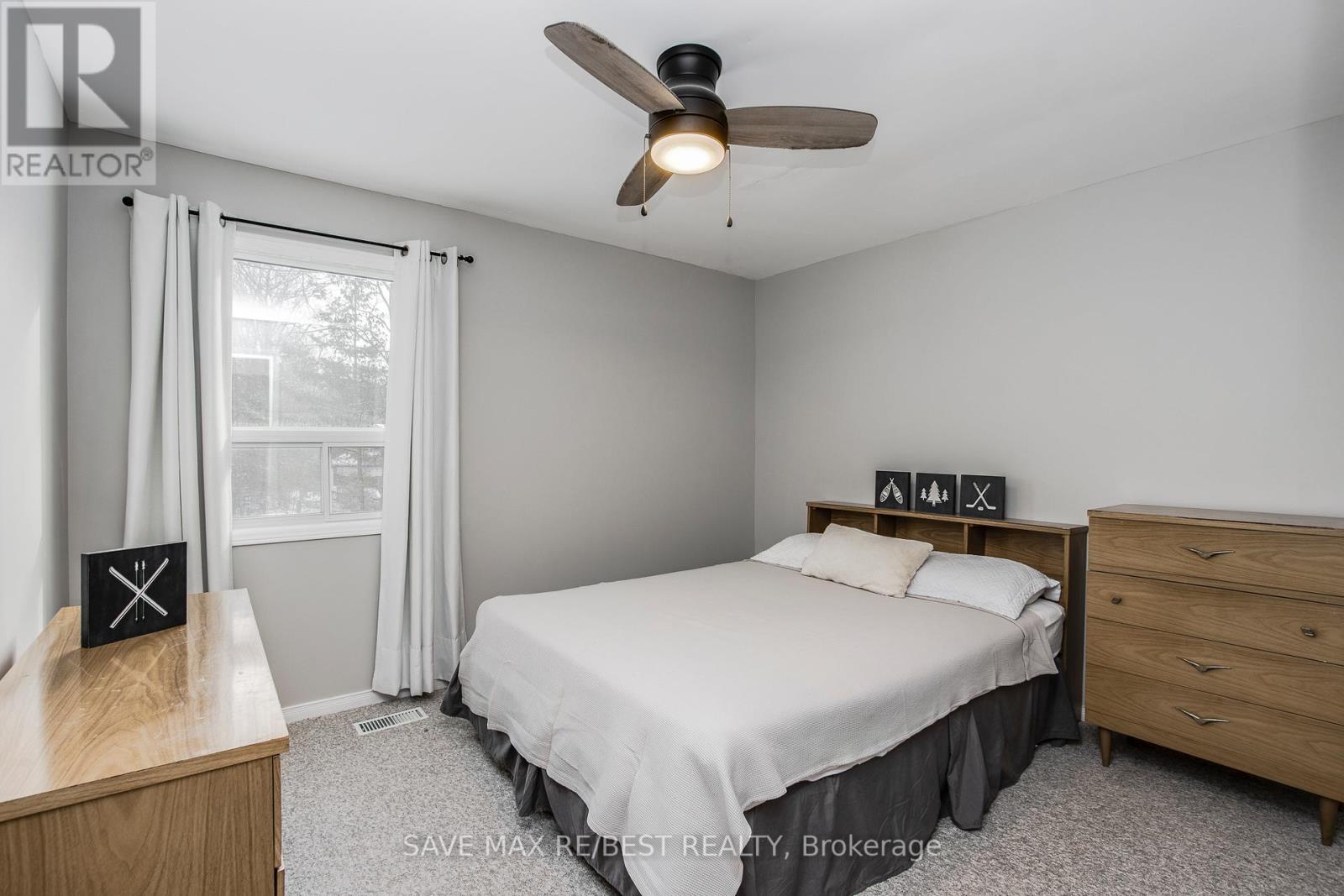 910 Concession Rd 17 W, Penetanguishene, Ontario  L9M 1R3 - Photo 15 - S12845280