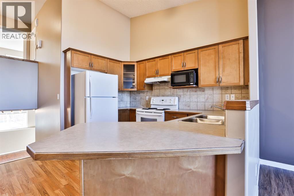 326 Lynx Crescent N, Lethbridge, Alberta  T1H 6X7 - Photo 6 - A2286677