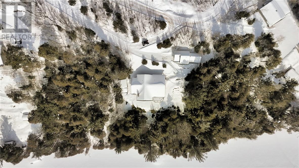 51 Sunrise Bay Road, Elliot Lake, Ontario  P5A 2S9 - Photo 7 - 2126693