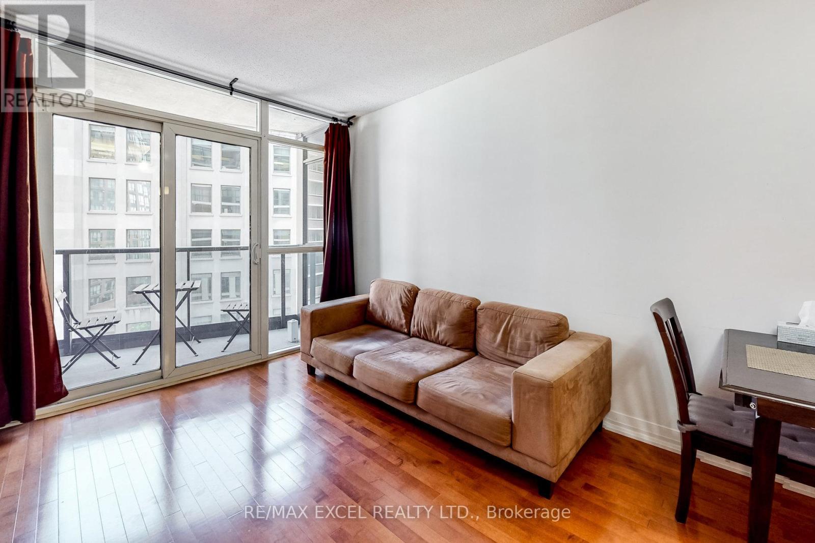 902 - 21 Carlton Street, Toronto, Ontario  M5B 1L3 - Photo 14 - C12851370