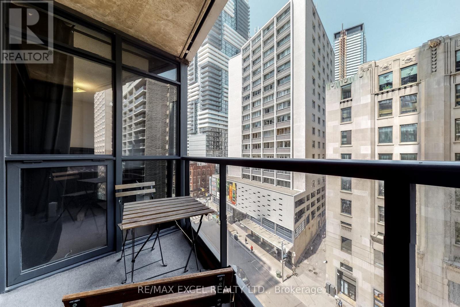 902 - 21 Carlton Street, Toronto, Ontario  M5B 1L3 - Photo 19 - C12851370